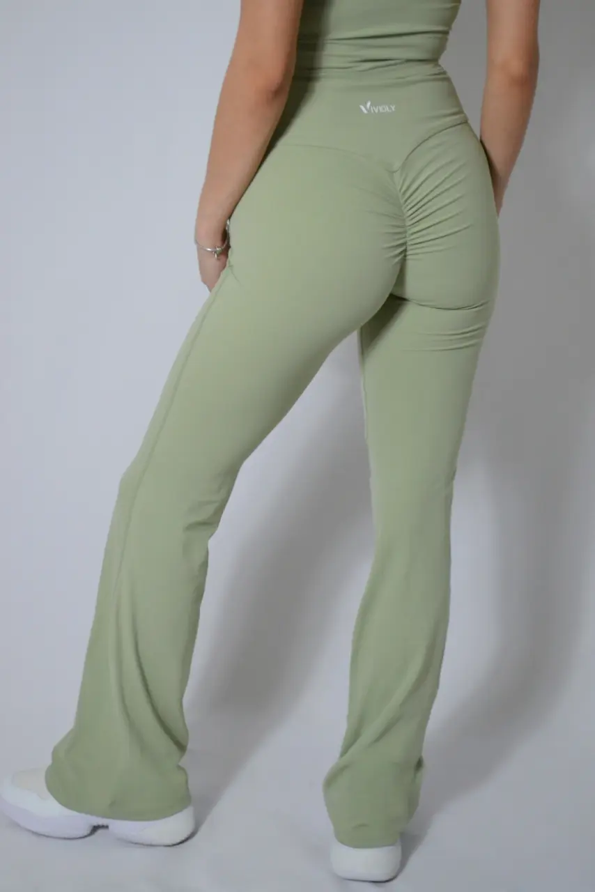 High-Waisted Flare Scrunch Leggings